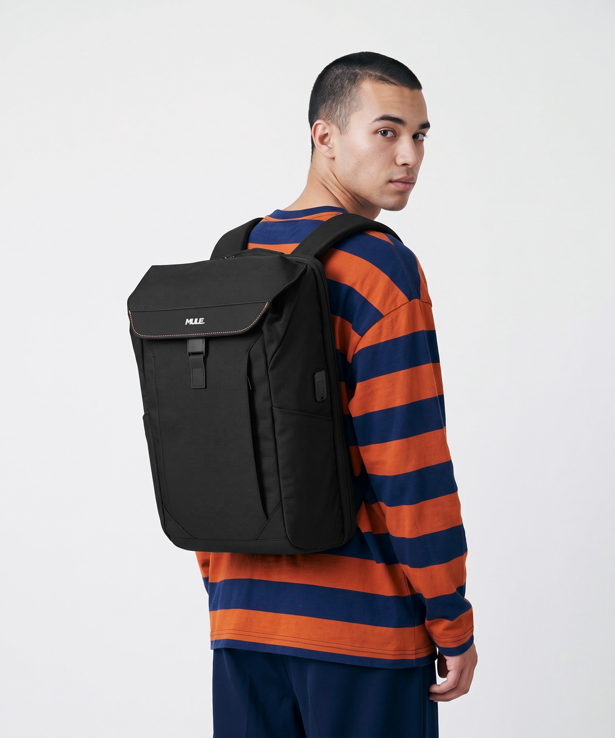 kepler everyday travel backpack black