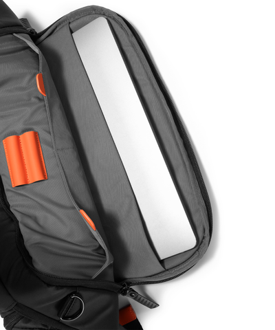 Hatch Laptop Messenger (14L)