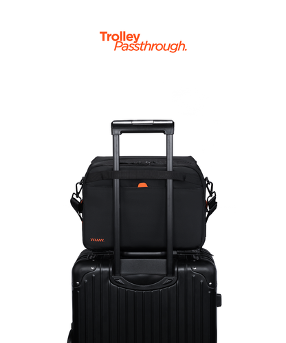 hatch laptop messenger bag with trolly pass through