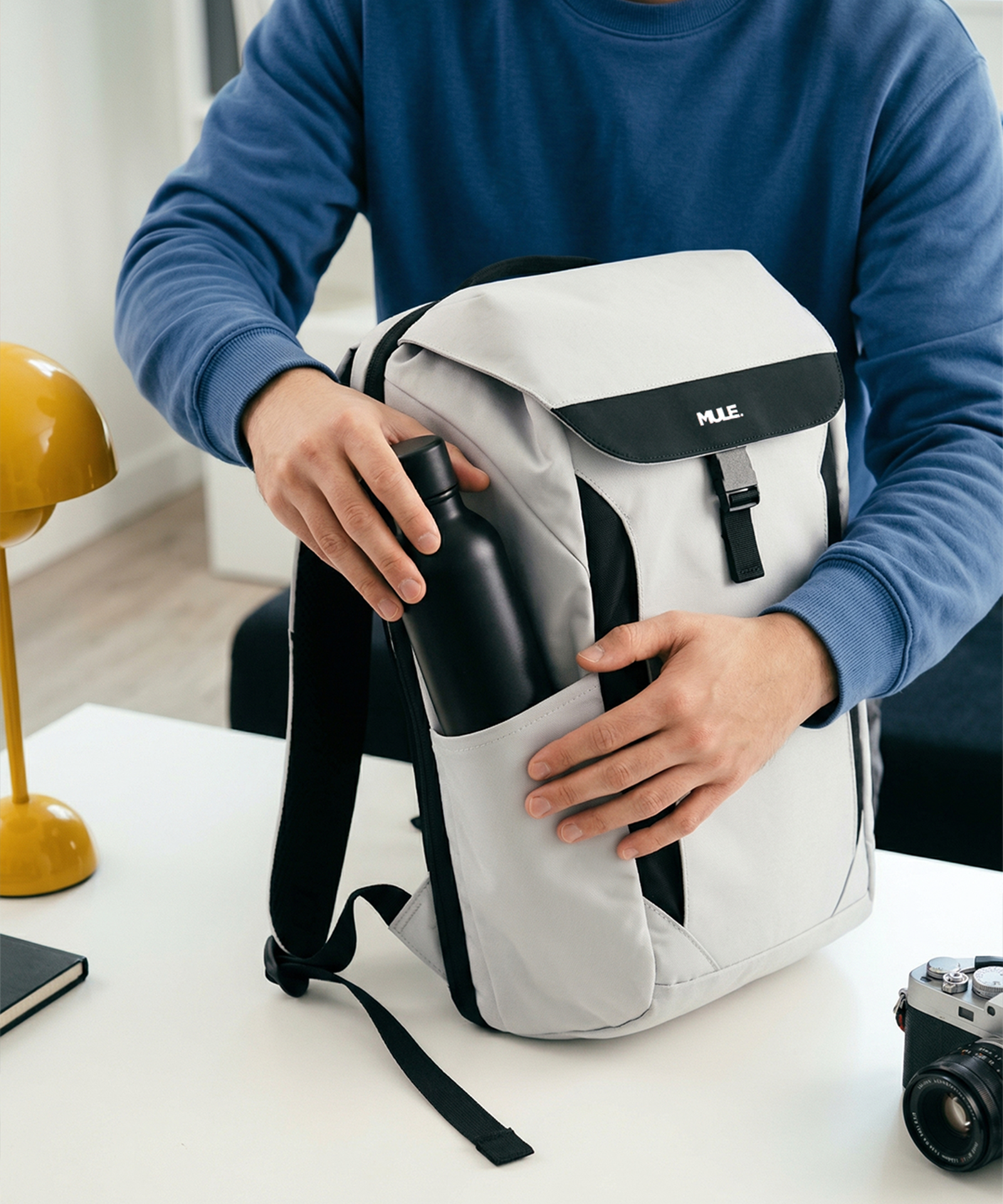 Kepler Travel Backpack (26L) White