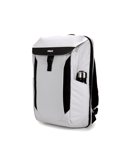 kepler everyday travel backpack  Black backpack with a water bottle pocket 