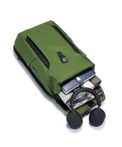 kepler_overnighter_travel_backpack_black